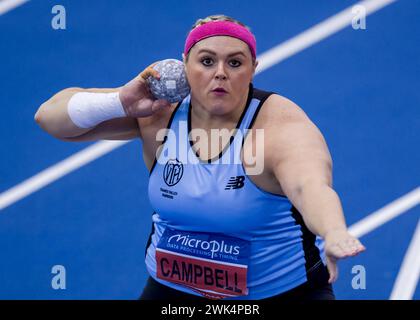 17/18 febbraio 2024, Utilita National Indoor Arena, Birmingham, Regno Unito. Evento: 2024 UK Indoor Athletics Championships. Didascalia: Campbell (Womens Shot Put Champion) foto: Mark Dunn / Alamy Live News (Sport) Foto Stock