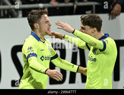 Eupen, Belgio. 18 febbraio 2024. Gent's Matisse Samoise celebra dopo aver segnato durante una partita di calcio tra KAS Eupen e KAA Gent, domenica 18 febbraio 2024 a Eupen, il giorno 26 della prima divisione del campionato belga 'Jupiler Pro League' 2023-2024. BELGA FOTO JOHN THYS credito: Belga News Agency/Alamy Live News Foto Stock