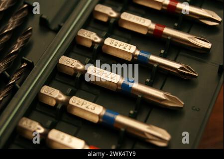 Un primo piano di una serie di nuove punte Foto Stock