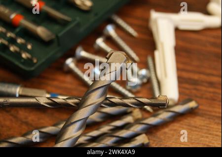 Primo piano di una nuova punta per la perforazione di calcestruzzo Foto Stock