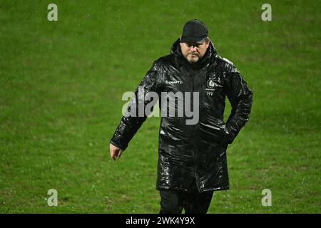 Eupen, Belgio. 18 febbraio 2024. L'allenatore di Gent Hein Vanhaezebrouck, nella foto dopo una partita di calcio tra KAS Eupen e KAA Gent, domenica 18 febbraio 2024 a Eupen, il giorno 26 della prima divisione del campionato belga "Jupiler Pro League" 2023-2024. BELGA FOTO JOHN THYS credito: Belga News Agency/Alamy Live News Foto Stock