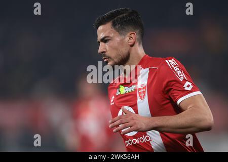 Monza, Italia. 18 febbraio 2024. Andrea carboni dell'AC Monza durante la partita di serie A all'U-Power Stadium di Monza. Il credito per immagini dovrebbe essere: Jonathan Moscrop/Sportimage Credit: Sportimage Ltd/Alamy Live News Foto Stock