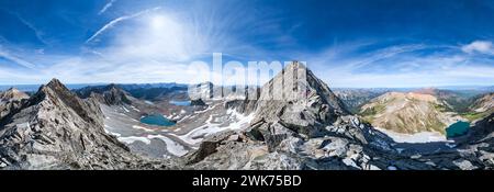 Arrampicata sul Knife Edge Ridge del monte Capitol Peak, Colorado, Stati Uniti Foto Stock