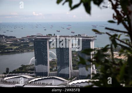 Vista aerea del resort Marina Bay Sands e della Marina di Singapore Foto Stock
