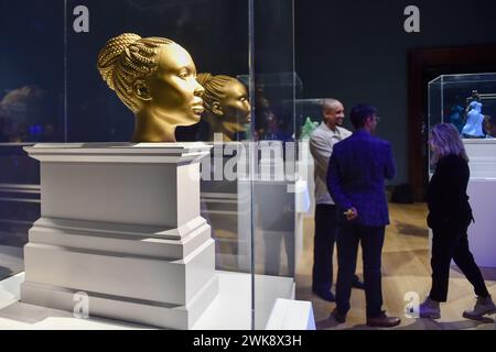 Londra, Inghilterra, Regno Unito. 19 febbraio 2024. Gli artisti presentano le loro opere proposte per le successive commissioni Fourth Plinth alla National Gallery di Londra. I pezzi vincitori, che saranno annunciati a marzo 2024, saranno svelati a Trafalgar Square nel 2026 e nel 2028. Crediti: ZUMA Press, Inc./Alamy Live News Foto Stock