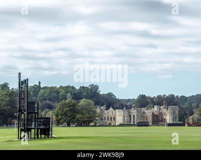 Midhurst Inghilterra - settembre 27 2020: Vista delle rovine di Cowdray House a Midhurst West Sussex Foto Stock