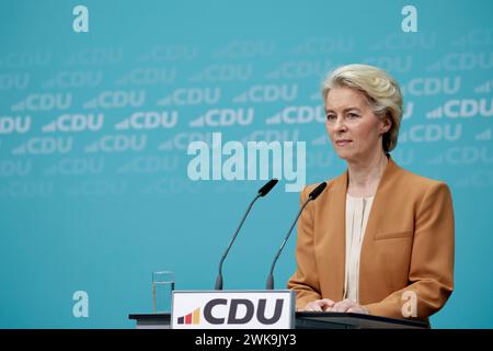 Ursula von der Leyen, Praesidentin der Europaeischen Kommission, CDU, Pressekonferenz nach den Gremiensitzungen im Konrad-Adenauer-Haus, DEU, Berlino, 19.02.2024 *** Ursula von der Leyen, Presidente della Commissione europea, CDU, conferenza stampa dopo le riunioni del comitato presso la Konrad Adenauer Haus, DEU, Berlino, 19 02 2024 Foto Stock