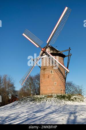 mill Geismuehle in inverno, Germania, Renania settentrionale-Vestfalia, Krefeld Foto Stock