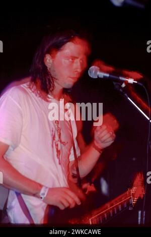 I FOO FIGHTERS hanno eseguito uno dei loro primi spettacoli dal vivo al Roxy di W. Hollywood, CA USA il 27 luglio 1995. Crediti: Kevin Estrada / MediaPunch Foto Stock