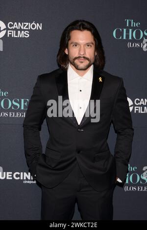 Città del Messico, Messico. 19 febbraio 2024. Shahar Isaac sta assistendo al Red carpet della serie TV scelta stagione 4 prima al Cinepolis Miyana a città del Messico, Messico, il 19 febbraio 2024. (Foto di Carlos Tischler/Eyepix Group) credito: NurPhoto SRL/Alamy Live News Foto Stock