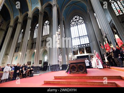 Bruxelles, Belgio. 20 febbraio 2024. Foto d'illustrazione scattata durante una messa speciale per commemorare i defunti membri della famiglia reale belga, all'Onze-lieve-Vrouwkerk - Eglise Notre-Dame, a Laeken-Laken, Bruxelles, martedì 20 febbraio 2024. BELGA PHOTO BENOIT DOPPAGNE credito: Belga News Agency/Alamy Live News Foto Stock