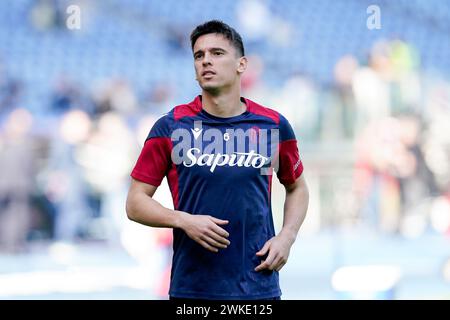 Nikola Moro del Bologna FC guarda durante la partita di serie A TIM tra SS Lazio e Bologna FC allo Stadio Olimpico il 18 febbraio 2024 a Roma. Foto Stock