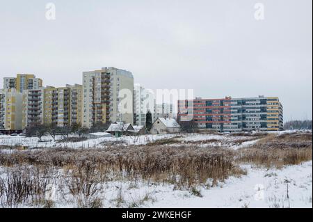 Jan Schmidt-Whitley/le Pictorium - immagini illustrative della Lituania. 19 febbraio 2024. lituania/Paesi Baltici/Vilnius - Scene d'inverno a Vilnius con neve per le strade. Crediti: LE PICTORIUM/Alamy Live News Foto Stock