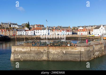 Il pittoresco villaggio di pescatori di St Monans nell'est di Neuk di Fife lungo il sentiero costiero di Fife. Foto Stock