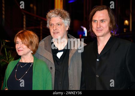 Corinna Harfouch, Matthias Glasner und Lars Eidinger bei der Premiere des Kinofilms 'Sterben / Dying' auf der Berlinale 2024 / 74. Internationale Filmfestspiele Berlin im Berlinale Palast. Berlino, 18.02.2024 Foto Stock