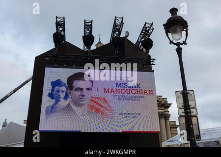 Parigi, Francia. 20 febbraio 2024. Ritratti di Mélinée e Missak Manouchian di fronte al Panthéon Foto Stock