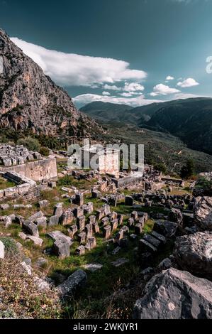 Echi senza tempo: Le antiche rovine mistiche di Pompei Foto Stock