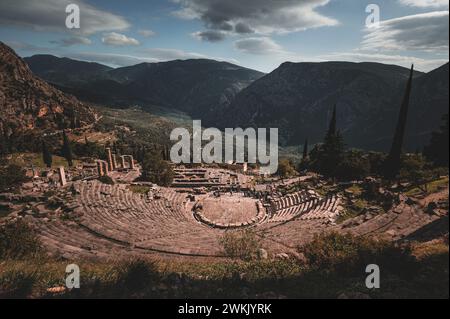 Echi senza tempo: Le antiche rovine mistiche di Pompei Foto Stock