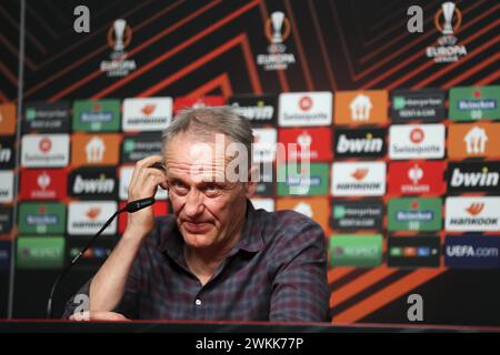 Francia. 21 febbraio 2024. © PHOTOPQR/VOIX DU NORD/SEVERINE COURBE ; 21/02/2024 ; Friburgo, Stade Europa, Allemagne le 21/02/24. Conference de presse du coach du SC Fribourg Christian Streich et du joueur Vincenzo Grifo avant le match de Barrage retour de Ligue Europa contre le RC Lens. FOTO SEVERINE COURBE LA VOIX DU NORD Europa League conferenza stampa a Friborg mercoledì 21 febbraio 2024 crediti: MAXPPP/Alamy Live News Foto Stock