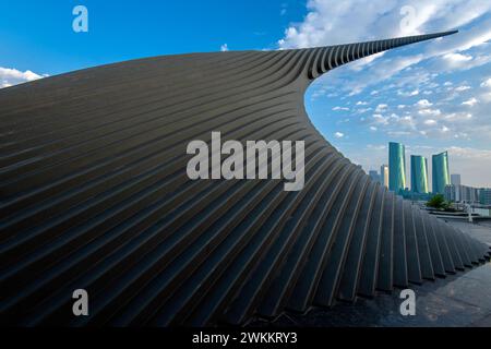 Veduta di Athar (il simbolo di profondo rispetto per le donne in Bahrein) Foto Stock