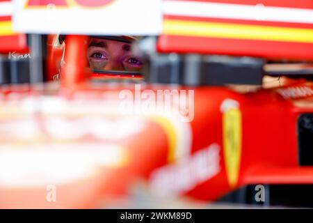 LECLERC Charles (mco), Scuderia Ferrari SF-24, ritratto durante i test pre-stagionali di Formula 1 Aramco 2024 del Campionato del mondo FIA di Formula 1 2024 dal 21 al 23 febbraio 2024 sul circuito Internazionale del Bahrain, a Sakhir, Bahrain - foto DPPI Foto Stock