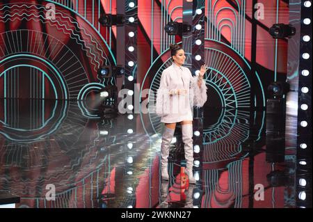 Napoli, Italia. 19 febbraio 2024. Elisabetta Gregoraci partecipa al quinto episodio del famoso spettacolo comico "Mad in Italy" all'Auditorium RAI di Napoli. (Foto di Francesco Cigliano/SOPA Images/Sipa USA) credito: SIPA USA/Alamy Live News Foto Stock