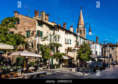 Centro storico con Basilica di Santa Eufemia, città vecchia, isola di grado, costa settentrionale dell'Adriatico, Friuli, Italia, grado, Friuli, Italia Foto Stock