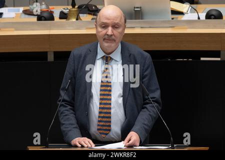 Berlino, Germania. 22 febbraio 2024. Jörg Stroedter (SPD) interviene in seduta plenaria alla camera dei rappresentanti di Berlino. Crediti: Paul Zinken/dpa/Alamy Live News Foto Stock