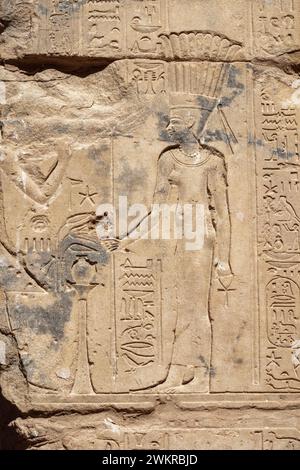Dea Anket raffigurata nel Tempio di Dakka ricostruito a nuova Sebua. Lago Nasser, Egitto Foto Stock