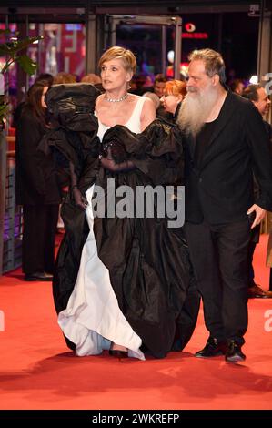 Sharon Stone bei der Verleihung des Goldenen Ehrenbären an Martin Scorsese auf der Berlinale 2024 / 74. Internationale Filmfestspiele Berlin im Berlinale Palast. Berlino, 20.02.2024 Foto Stock