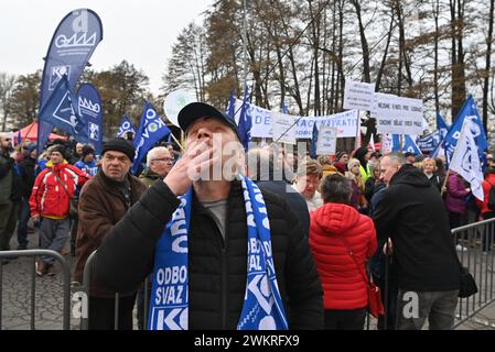 Liberty Ostrava, Ostrava. 22 febbraio 2024. Manifestazione di protesta sindacale per la conservazione della produzione di acciaio a Liberty Ostrava, Ostrava, Repubblica Ceca, 22 febbraio 2024. Crediti: Jaroslav Ozana/CTK Photo/Alamy Live News Foto Stock