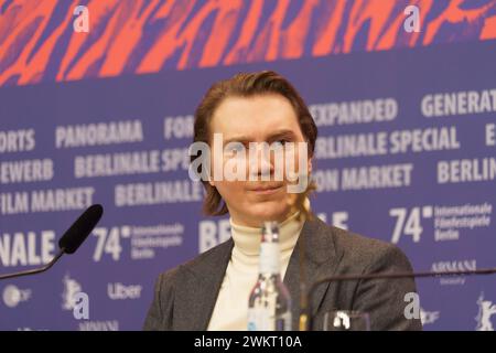 Berlino, Germania. 21 febbraio 2024. Berlinale Special Gala - conferenza di "Spaceman". (Foto di Beata Siewicz/Pacific Press) credito: Pacific Press Media Production Corp./Alamy Live News Foto Stock