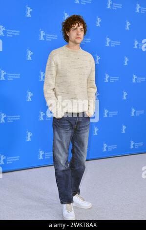 Douglas Smith beim Photocall zum Kinofilm 'Seven Veils' auf der Berlinale 2024 / 74. Internationale Filmfestspiele Berlin im Hotel Grand Hyatt. Berlino, 22.02.2024 Foto Stock