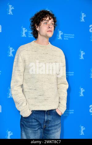 Douglas Smith beim Photocall zum Kinofilm 'Seven Veils' auf der Berlinale 2024 / 74. Internationale Filmfestspiele Berlin im Hotel Grand Hyatt. Berlino, 22.02.2024 Foto Stock