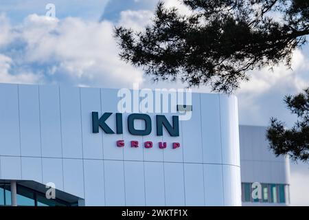 Holding KION Company Building, KION GROUP AG, attrezzature del produttore tedesco, veicoli semoventi per afferrare, sollevare, spostare, impilare, headquar Foto Stock