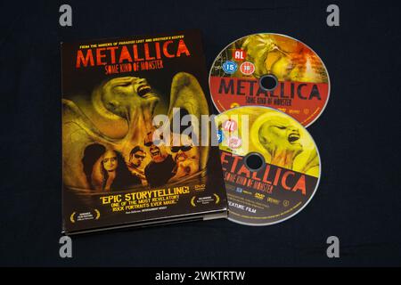 Metallica - una specie di Monster DVD su una superficie scura. Lahti, Finlandia. 30 dicembre 2023. Foto Stock