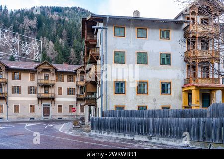 Sabbia a Taufers (campo Tures), una città comune di mercato in alto Adige nel nord Italia. Foto Stock