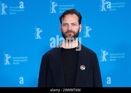 Berlino, Germania. 22 febbraio 2024. Alessandro Borghi partecipa al Supersex Photocall durante il 74° Berlinale International Film Festival Berlin al Grand Hyatt Hotel di Berlino, Germania, il 22 febbraio 2024. Foto di Aurore Marechal/ABACAPRESS.COM credito: Abaca Press/Alamy Live News Foto Stock