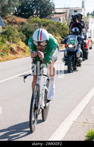 Albufeira, Portogallo. 17 febbraio 2024. ALBUFEIRA, PORTOGALLO - 17 febbraio: Filippo Ganna d'Italia durante la cronometro della 50a volta Algarve ad Algarve il 17 febbraio 2024 ad Albufeira, Portogallo (foto di Henk Seppen/Orange Pictures) crediti: Orange Pics BV/Alamy Live News Foto Stock