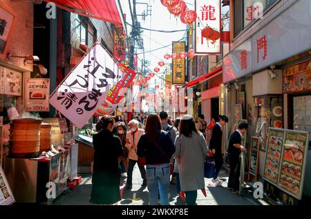 Market Street a Yokohama Chinatown, Yokohama, prefettura di Kanagawa, Giappone. Foto Stock