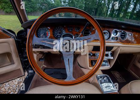 Rolls Royce Corniche coupé, tipica vettura britannica di lusso Foto Stock