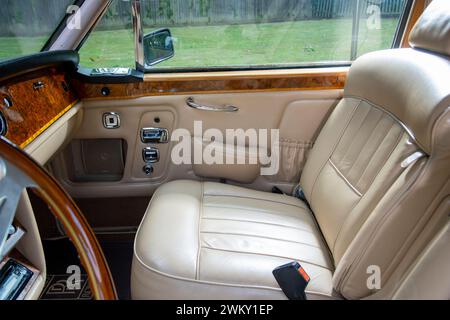 Rolls Royce Corniche coupé, tipica vettura britannica di lusso Foto Stock