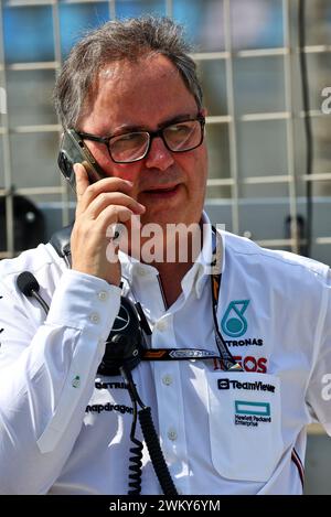 Sakhir, Bahrein. 23 febbraio 2024. Ron Meadows (GBR) Direttore sportivo Mercedes AMG F1. 23.02.2024. Formula 1 test, Sakhir, Bahrain, giorno tre. Il credito fotografico dovrebbe essere: XPB/Alamy Live News. Foto Stock