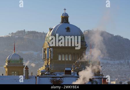 Palazzo Federale della Svizzera a Berna in una mattina d'inverno Foto Stock