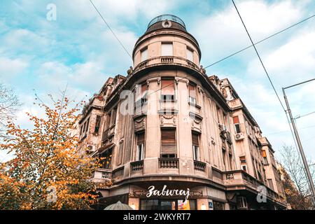 20 novembre 2023, Belgrado, Serbia: Famosa via e distretto Skadarlija nella città vecchia di Beograd Foto Stock