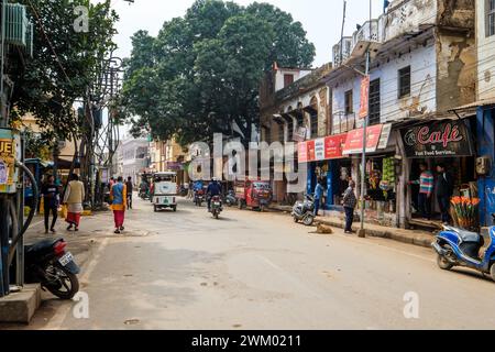 Scena di strada a Varanasi, India Foto Stock