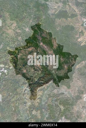 Immagine satellitare a colori del Kosovo, con maschera. Foto Stock