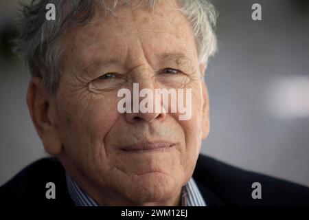 3826405 Amos Oz; (add.info.: Festival delle Letterature, Roma 2012. Lo scrittore israeliano Amos Oz / 'Festival Letterature', Roma 2012. Lo scrittore Amos Oz); © Marcello Mencarini. Tutti i diritti riservati 2024. Foto Stock