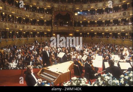 3828478 Orchestra del Teatro la Fenice; (add.info.: Venezia, 1983. Interno del Teatro la Fenice / Venezia, 1983. Interno del Teatro la Fenice); © Marcello Mencarini. Tutti i diritti riservati 2024. Foto Stock