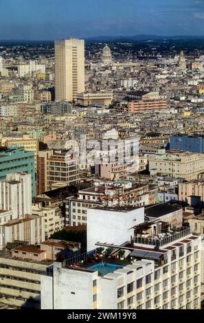 4065879 Cuba, 1999. Veduta dell'Avana; (add.info.: Cuba, 1999. Veduta dell'Avana Cuba, 1999. Panorama dell'Avana); © Marcello Mencarini. Tutti i diritti riservati 2024. Foto Stock